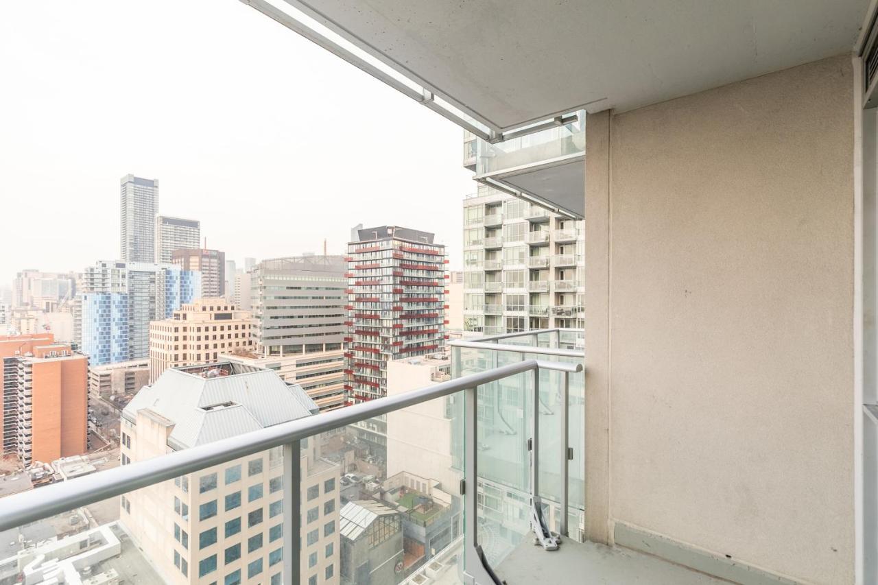 Luxury 2 Bedroom In The Heart Of Entertainment District - City Skyline View & Balcony Toronto Extérieur photo